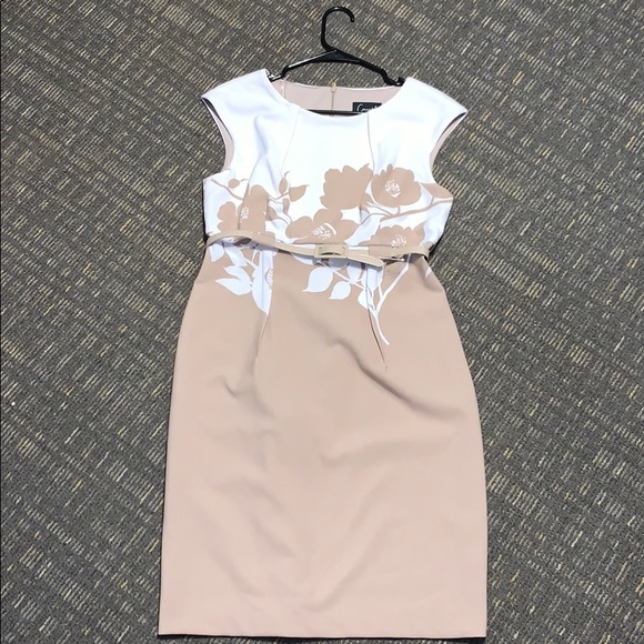 Tan Floral Dress size 6 - Picture 1 of 3